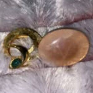 Lot of 3 vintage scarf clips